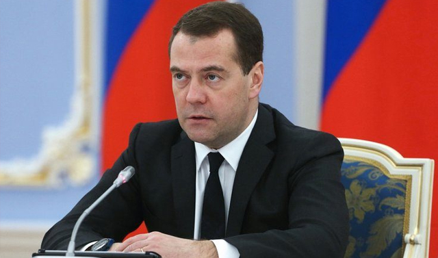Дмитрий Медведев провел селекторное совещание с главами субъектов страны