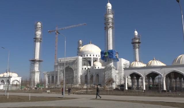 В Шали строится одна из самых больших мечетей мира