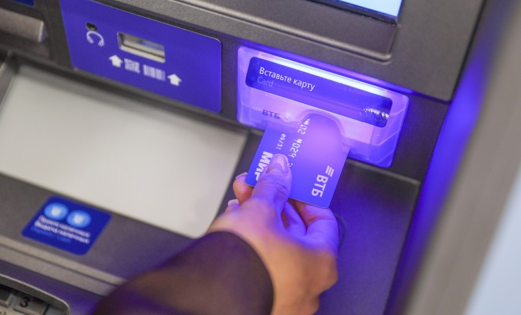 ВТБ прогнозирует удвоение трансграничных переводов к 2026 году