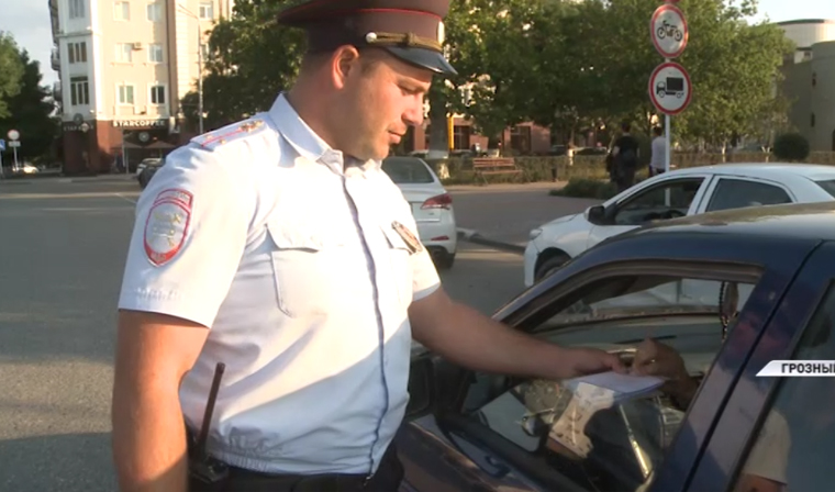 В Грозном проходят рейдоФвые мероприятия по задержанию водителей вовремя не оплативших штрафы 