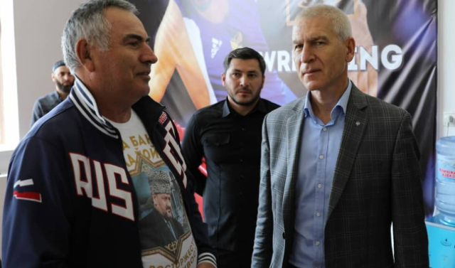  Министр спорта России посетил оздоровительный центр «Ахмат» и СТК «Кезеной-Ам» в Ведено