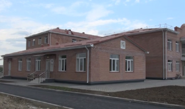 В Ачхой-Мартановском районе строится ряд социально значимых объектов