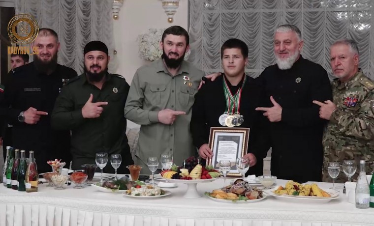 В Грозном состоялся торжественный ужин в честь участников чемпионата и 10-летия РУС