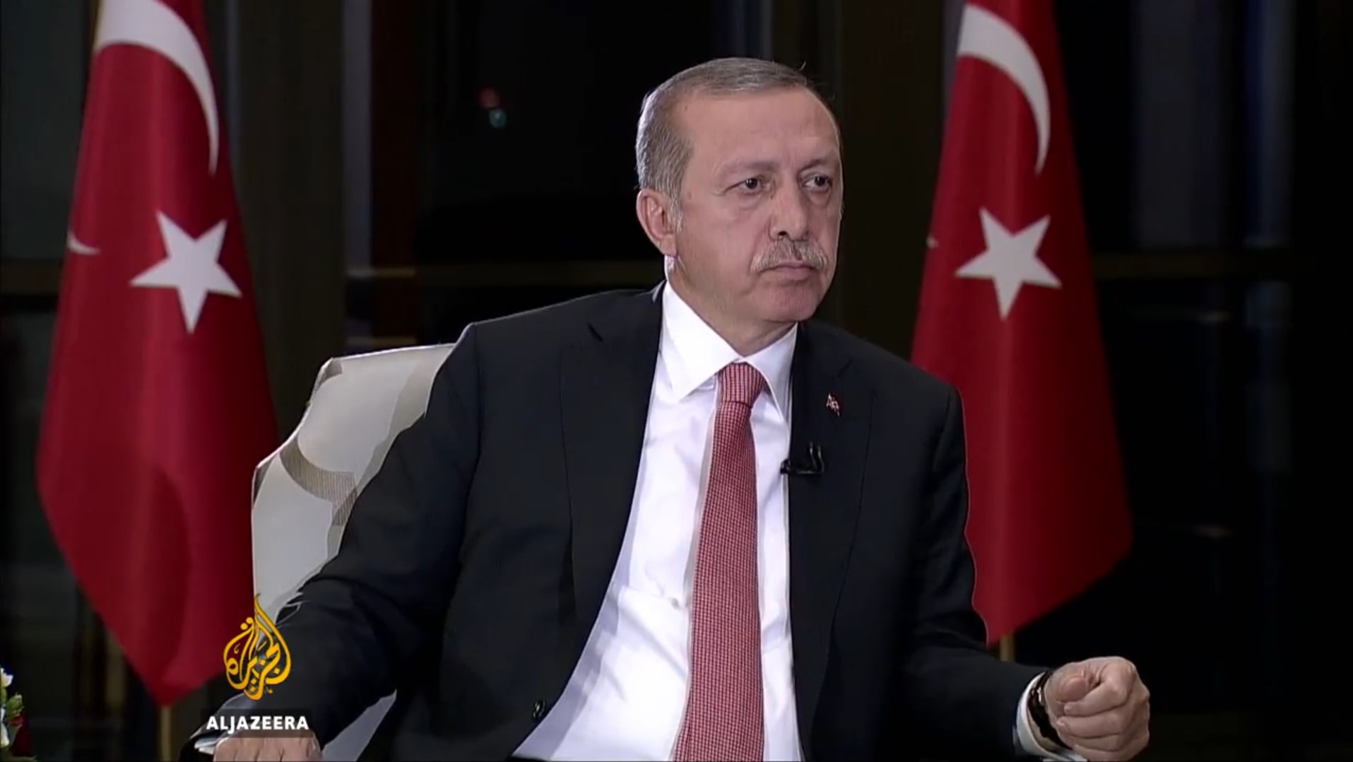 Эрдоган: в Турции вводится режим чрезвычайного положения 