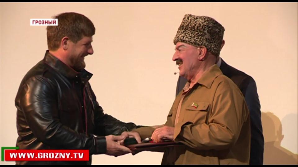 В Грозном состоялся юбилейный показ знаменитого спектакля-долгожителя «Бож-Али»