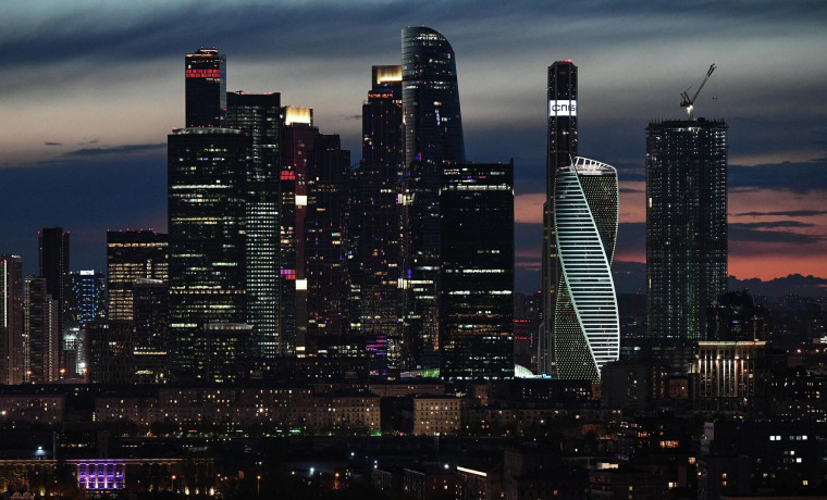 Западу не удалось задушить российскую экономику