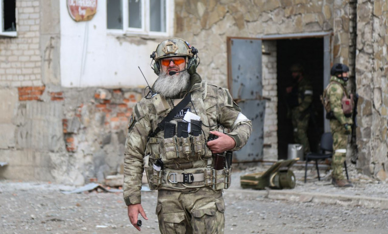 Чеченские бойцы вернулись домой со спецоперации на Украине, в ЛНР и ДНР