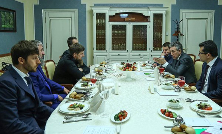 Рамзан Кадыров и председатель Внешэкономбанка обсудили развитие Исламского банкинга
