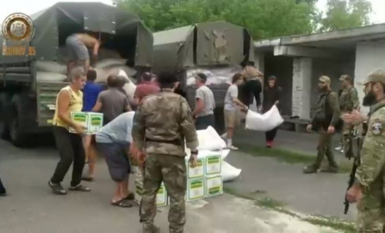 Фонд им. А.-Х. Кадырова доставил гуманитарную помощь до жителей Шипиловки