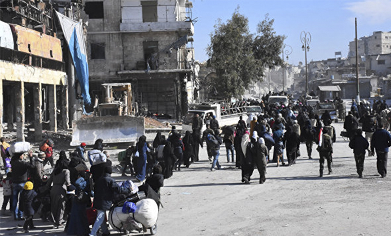 Тысячи мирных жителей покинули подконтрольные боевикам районы Алеппо