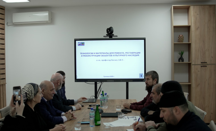 ГГНТУ и АО «Чеченцемент» обсудили развитие строительных технологий