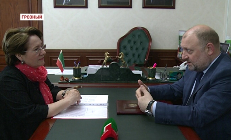 Джамбулат Умаров встретился с министром печати и информации республики Дагестан