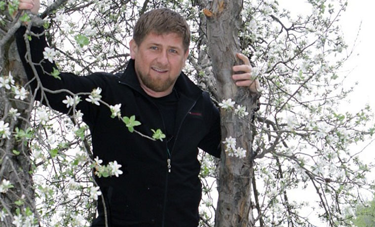 Рамзан Кадыров поздравил жителей Чечни с Днем весны и труда