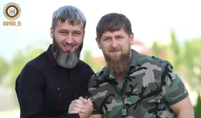 В Чечне представили нового командира полка специального назначения имени Ахмата-Хаджи Кадырова