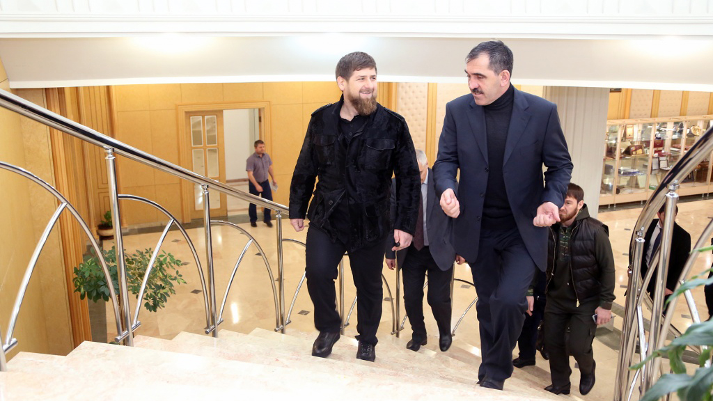 Рамзан Кадыров поздравил с днём рождения Юнус-Бека Евкурова