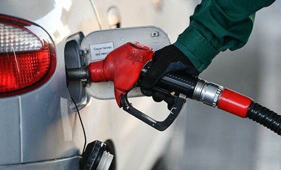 С начала года бензин на АЗС подорожал на 3.2%