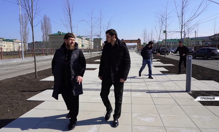 Рамзан Кадыров проверил ход реконструкции проспекта имени Ахмата-Хаджи Кадырова