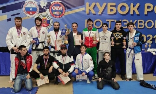 Чеченские спортсмены завоевали 8 медалей в Кубке России по тхэквондо
