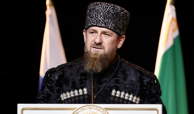 Рамзан Кадыров поздравил жителей РСО-Алания с Днем Республики