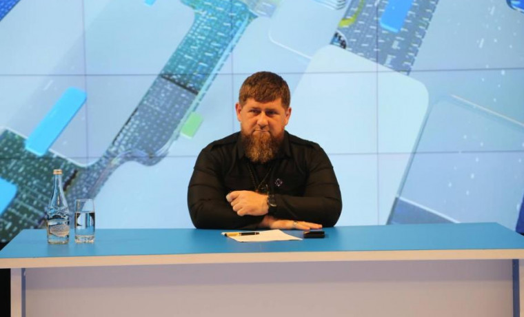 Рамзан Кадыров заявил, что дружит семьями с Песковым, хотя не всегда согласен с его словами