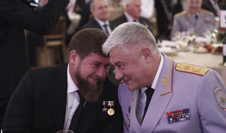 Рамзан Кадыров поздравил с днем рождения министра внутренних дел РФ Владимира Колокольцева