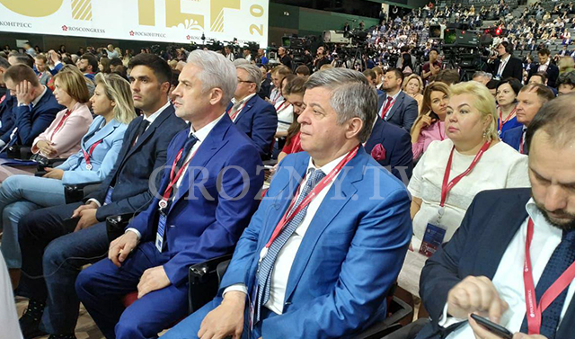 Муслим Хучиев принимает участие в Петербургском международном экономическом форуме