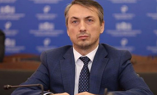 Эльхан Сулейманов: Проблема кадрового дефицита врачей решается