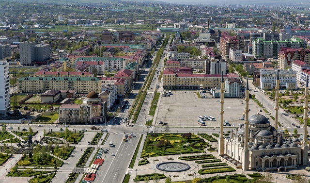 Чеченская Республика вошла в тройку лидеров по исполнению майских указов в 2017 году