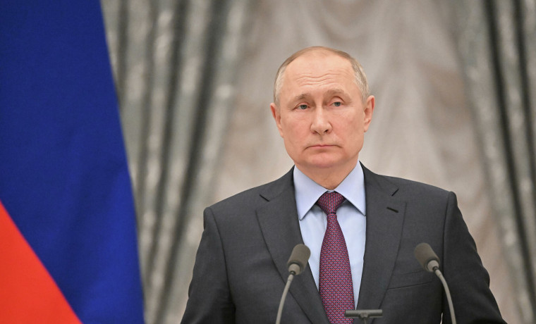 Президент Путин назвал заботу о молодом поколении приоритетной общенациональной задачей