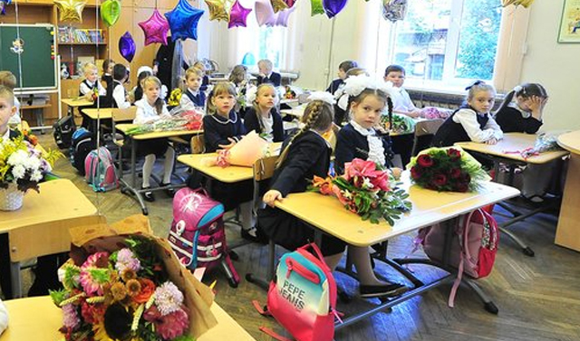  Средние затраты на сборы детей к школе в России выросли вдвое за два года