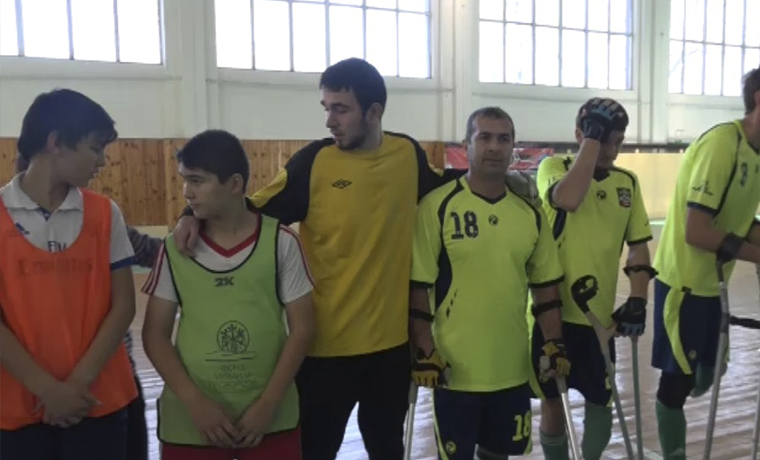 В Чечне состоялся турнир по мини-футболу, приуроченный к Международному дню инвалидов 
