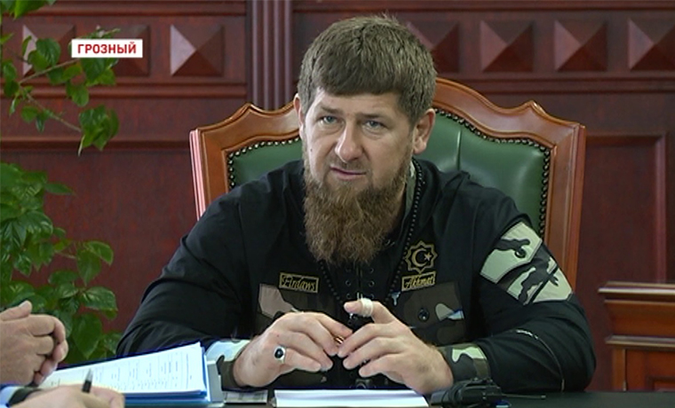 Рамзан Кадыров провел совещание в связи с разгулом стихии в республике