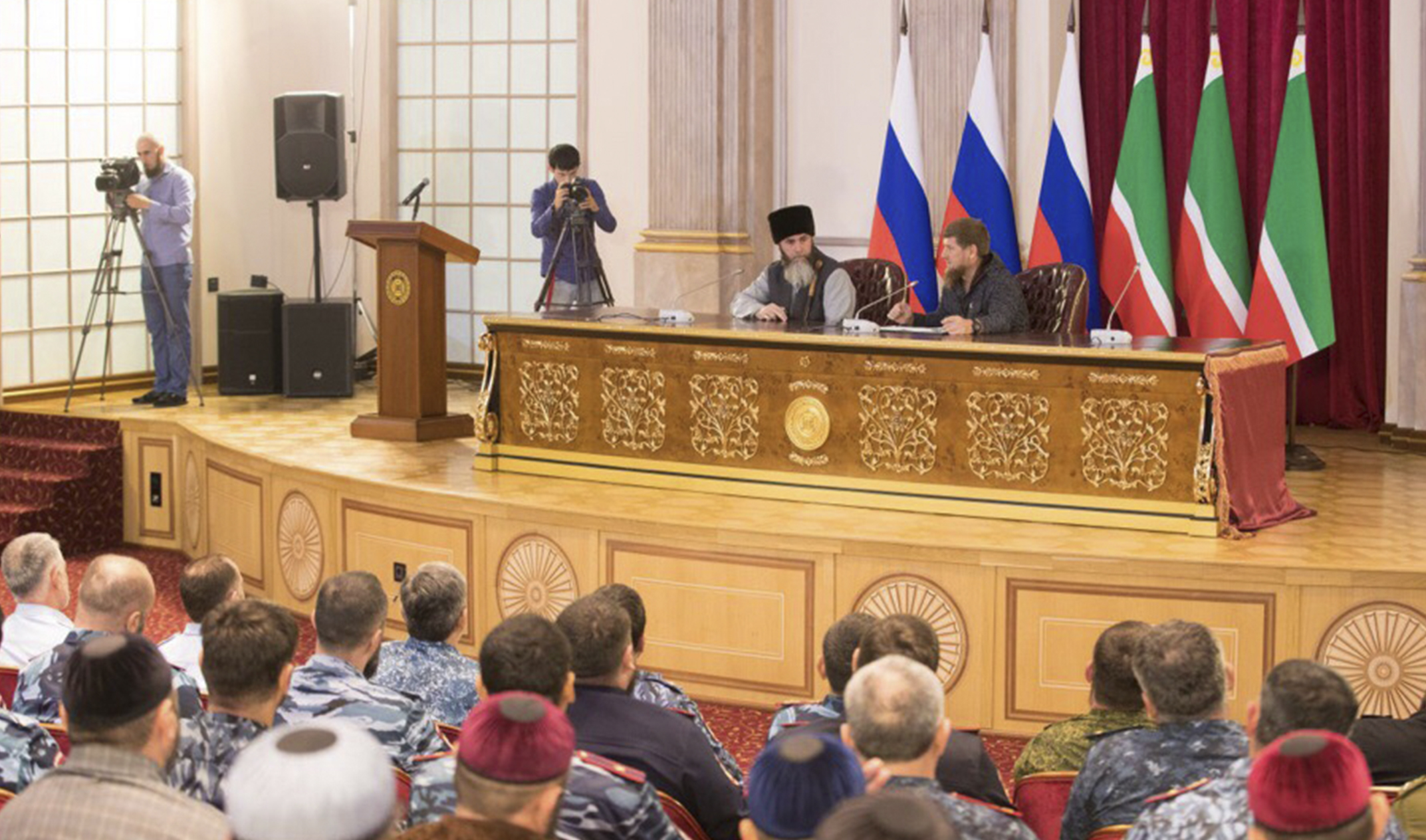 Рамзан Кадыров провел совещание с Правительством ЧР, депутатами Парламента ЧР и главами районов 