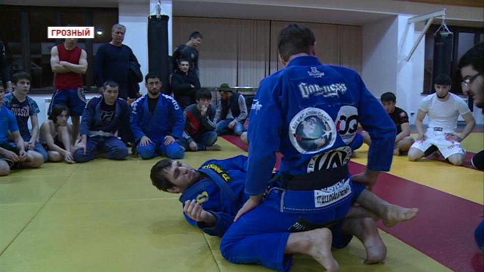 Именитые бразильские спортсмены на семинаре в Чечне