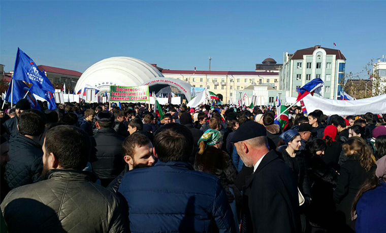 Чеченская Республика отметила День народного единства масштабным митингом 
