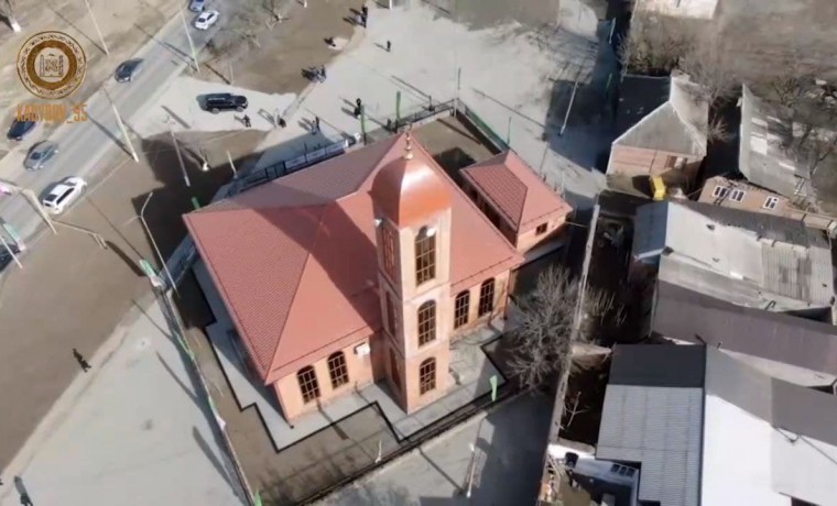 В Ахматовском районе открыли мечеть, построенную Фондом им. А.-Х. Кадырова