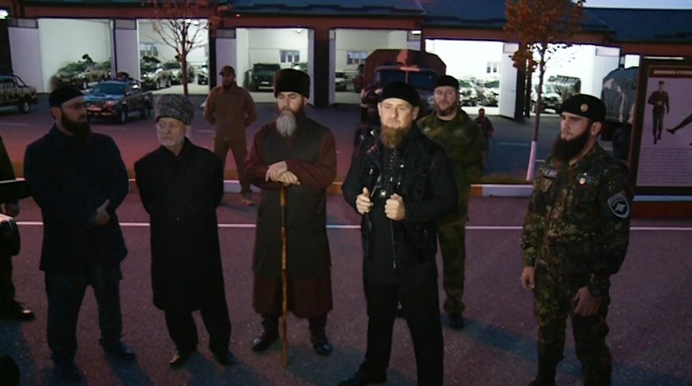 Рамзан Кадыров поздравил личный состав СОБР «Терек» с праздником