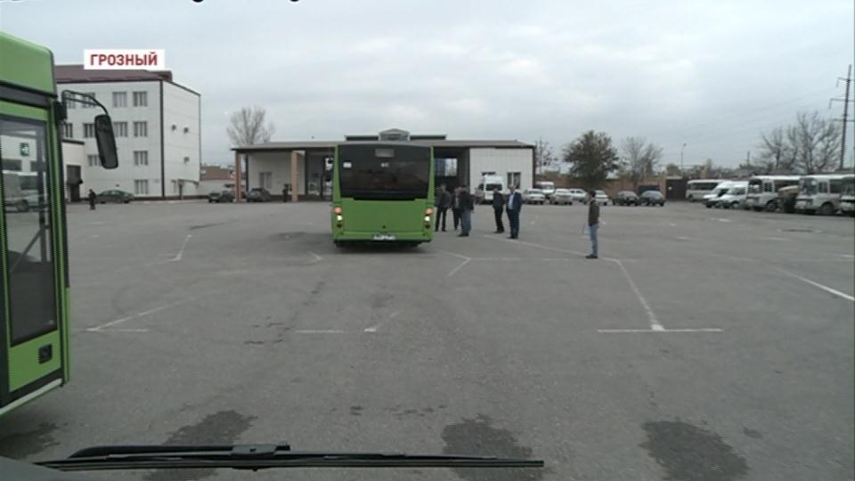 Минтруда совместно с Минтранс по программе &quot;Доступная среда&quot; закупили  5 современных автобусов