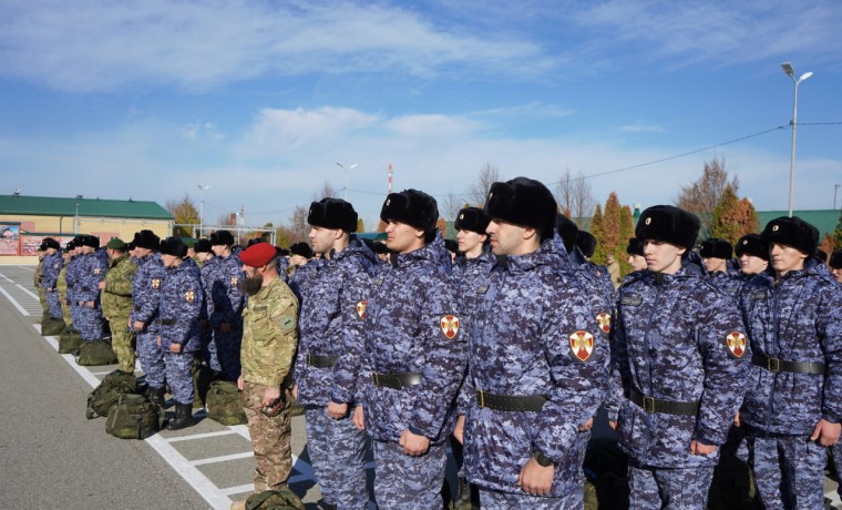 В специальный моторизованный полк Росгвардии им. А.-X Кадырова прибыло новое пополнение