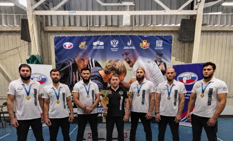 Сборная ЧР выиграла командный зачёт чемпионата России по армрестлингу среди глухих