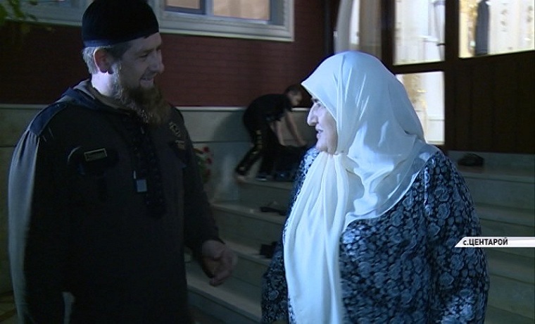 Рамзан Кадыров вместе с семьей отметил праздник Ид аль-Фитр 
