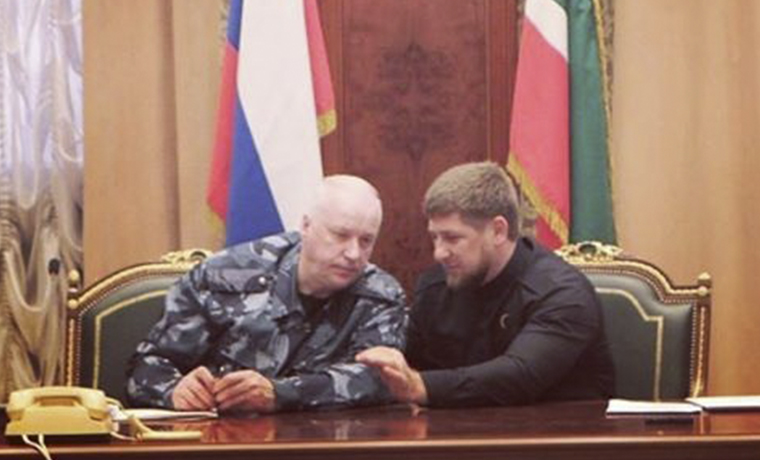 Глава Чечни  поздравил сотрудников следственного комитета страны с  их профессиональным праздником
