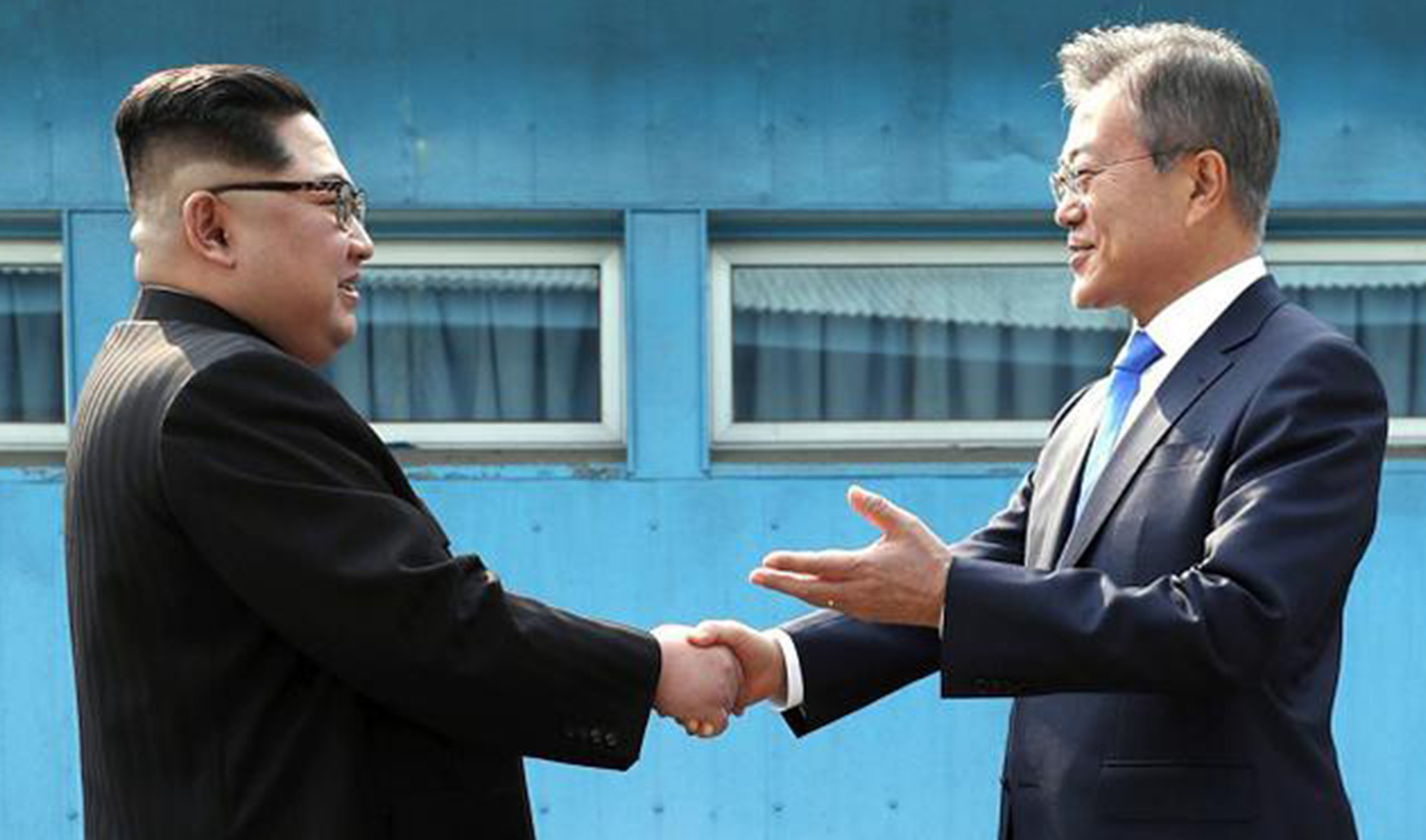Южная Корея отменила военные учения ради диалога с КНДР