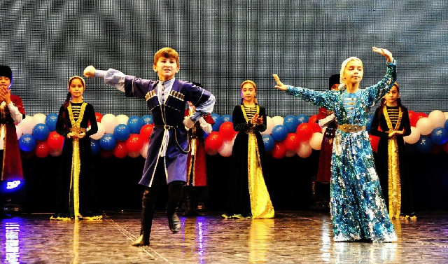Детский ансамбль песни и танца «Башлам» представит Чечню на Дельфийских играх