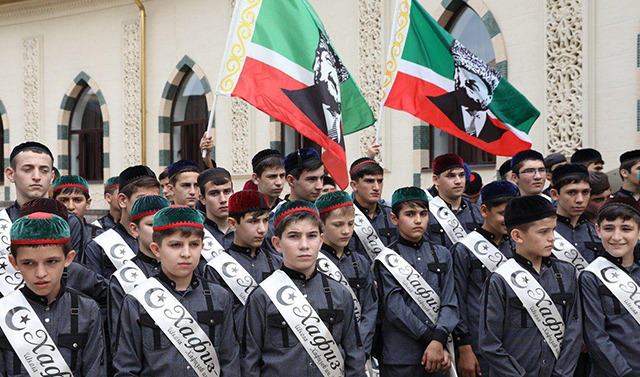 В Чечне еще 90 ребят получили звание хафиз