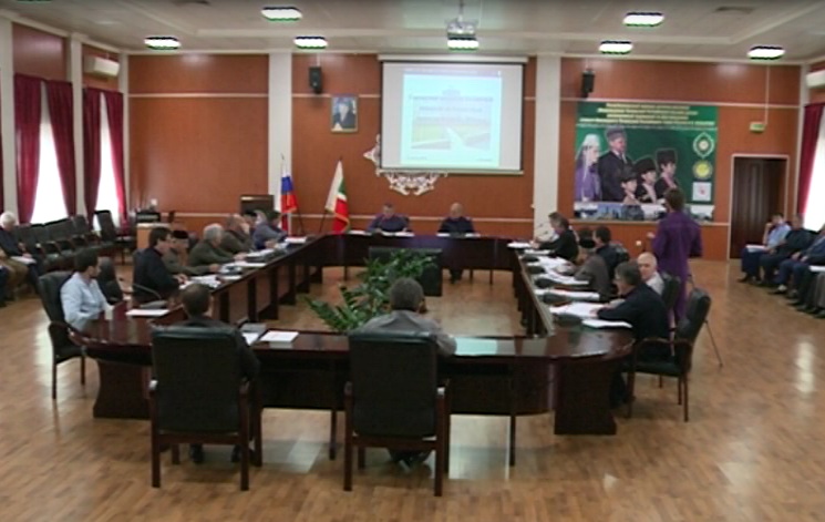 В Министерстве финансов Чечни обсудили изменения в бюджете на 2014-16 годы