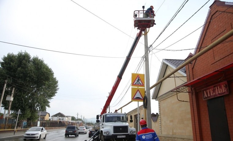 АО «Чеченэнерго» повышает надёжность электроснабжения 2,5 тыс. сельских жителей ЧР