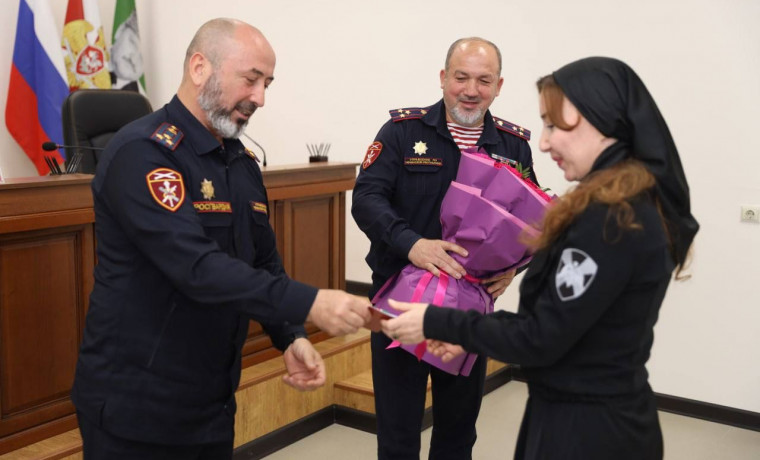 В Грозном наградили сотрудников подразделений правового обеспечения Росгвардии