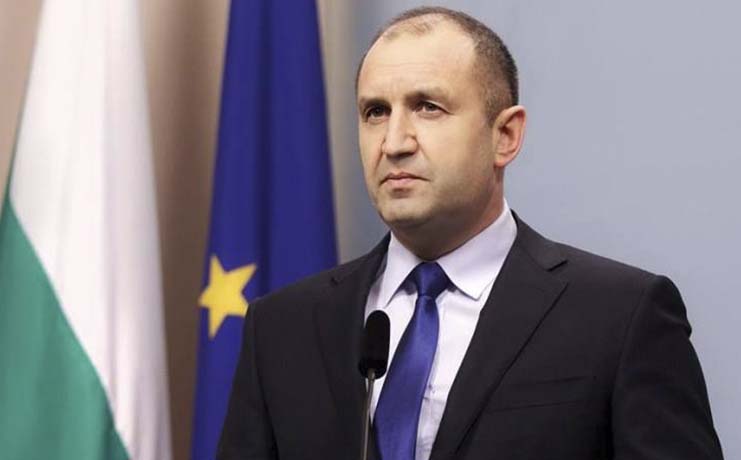 Президент Болгарии выступил за отмену антироссийских санкций