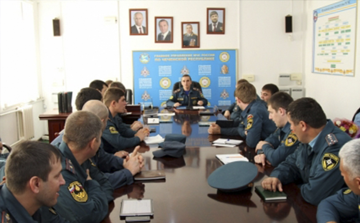 В Грозном отметили лучших инспекторов профилактики пожаров